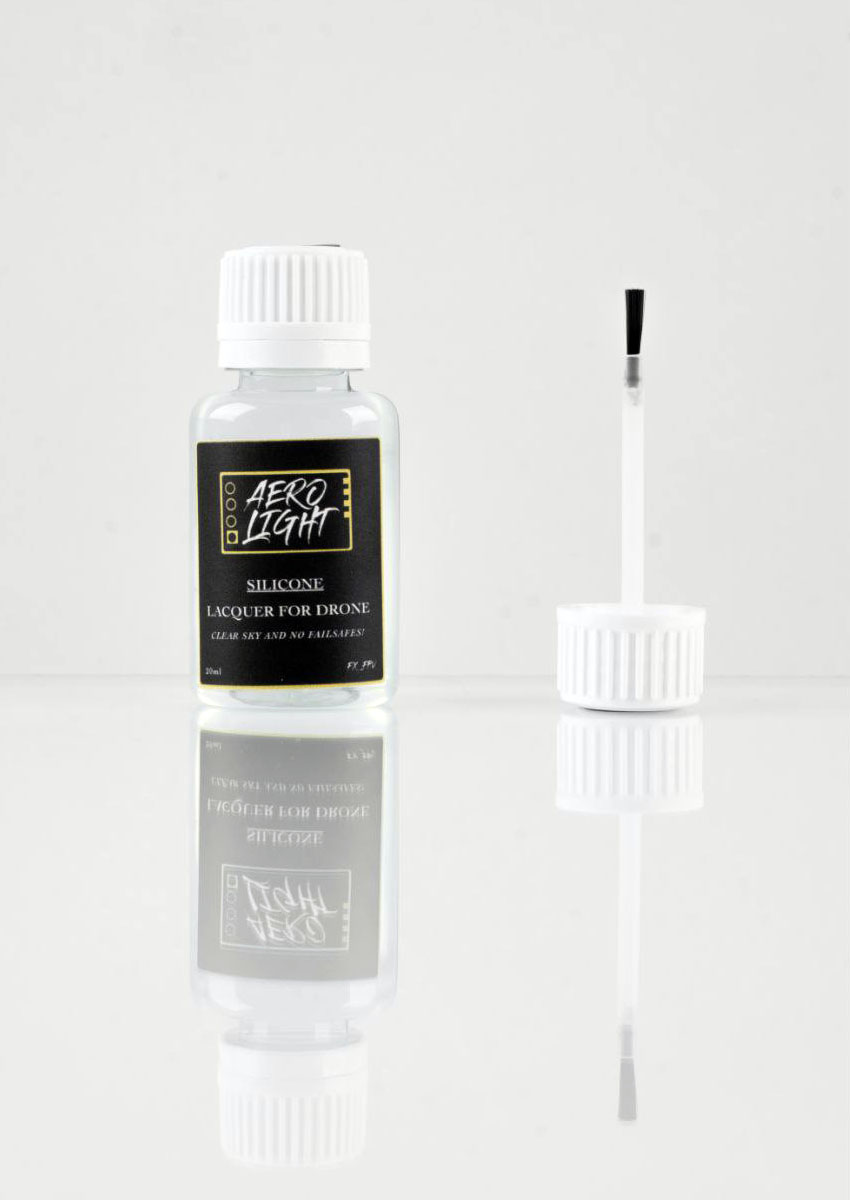 Резиновый лак. Лак для камня и кирпича "dali" "мокрый камень" 9л. Кремнийорганический лак. Лак для силикона. Лак силикон.