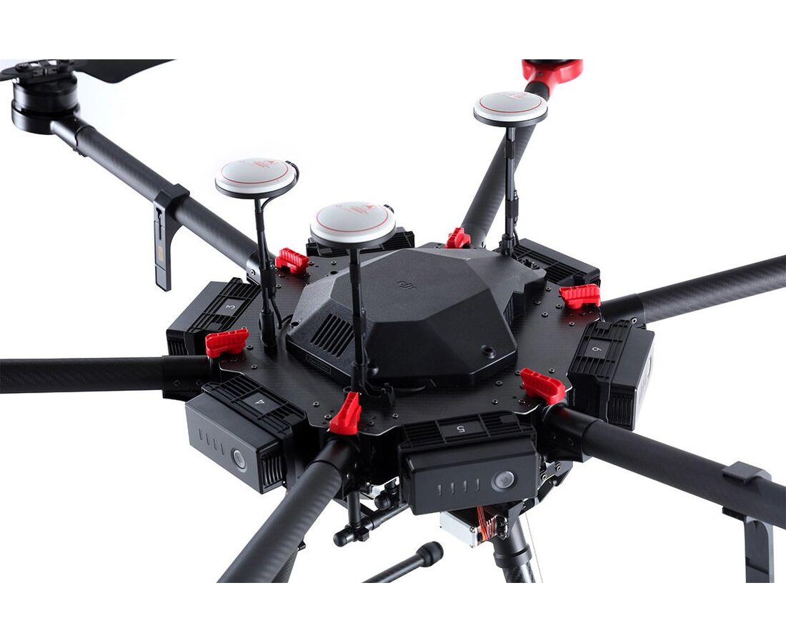 Гексакоптер dji matrice 600. Полетная платформа dji matrice 600 pro. Полетная платформа dji matrice 600 pro. Matrice 600 pro. Гексакоптер dji matrice 600.