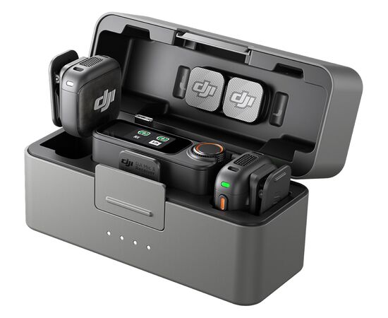 Микрофон DJI Mic 3 (2 передатчика + 1 приёмник + зарядный кейс), Комплект: 2 микрофона + приёмник + кейс